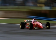 开云体育平台APP-镜像对决，阿葡争冠惊险至极，德甲决战由楚阿梅尼一剑定鼎