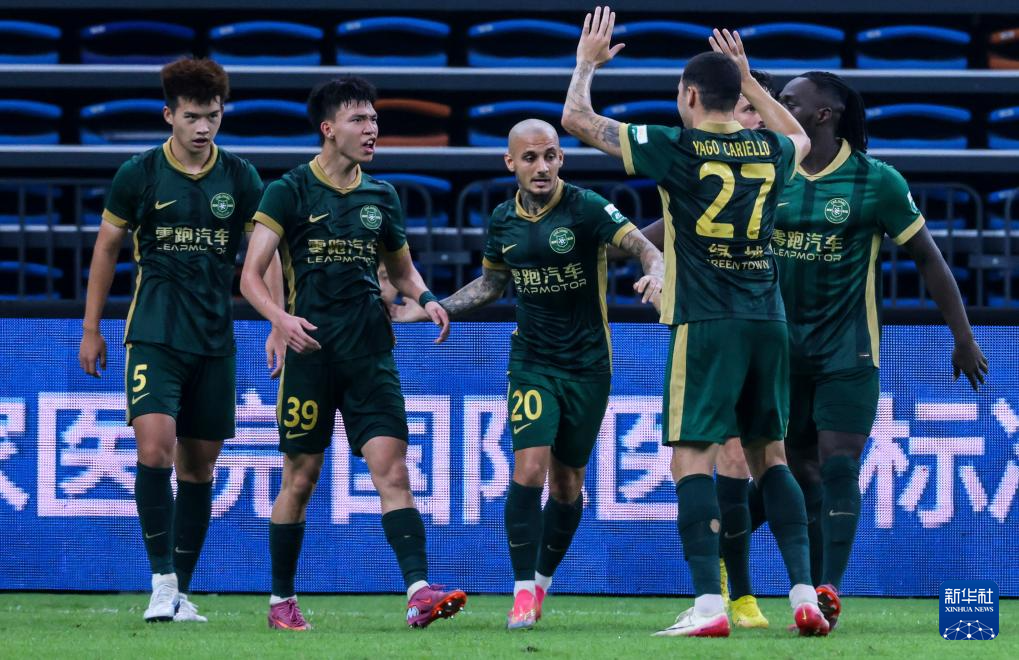 绿城队主力受伤，球队阵容再次调整的简单介绍