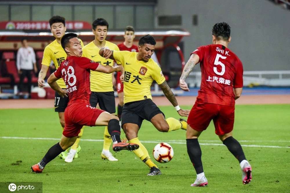 卓尔主场取胜，主场表现抢眼