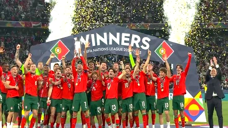 意大利队在点球大战中胜出，晋级欧国联半决赛