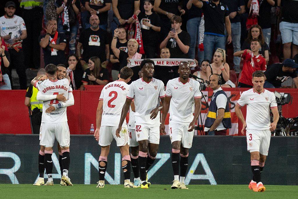 塞维利亚主场胜出，排名稳定