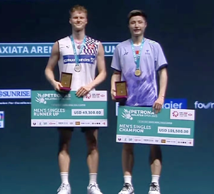 马来西亚队逆转德国队，石宇奇高光表现