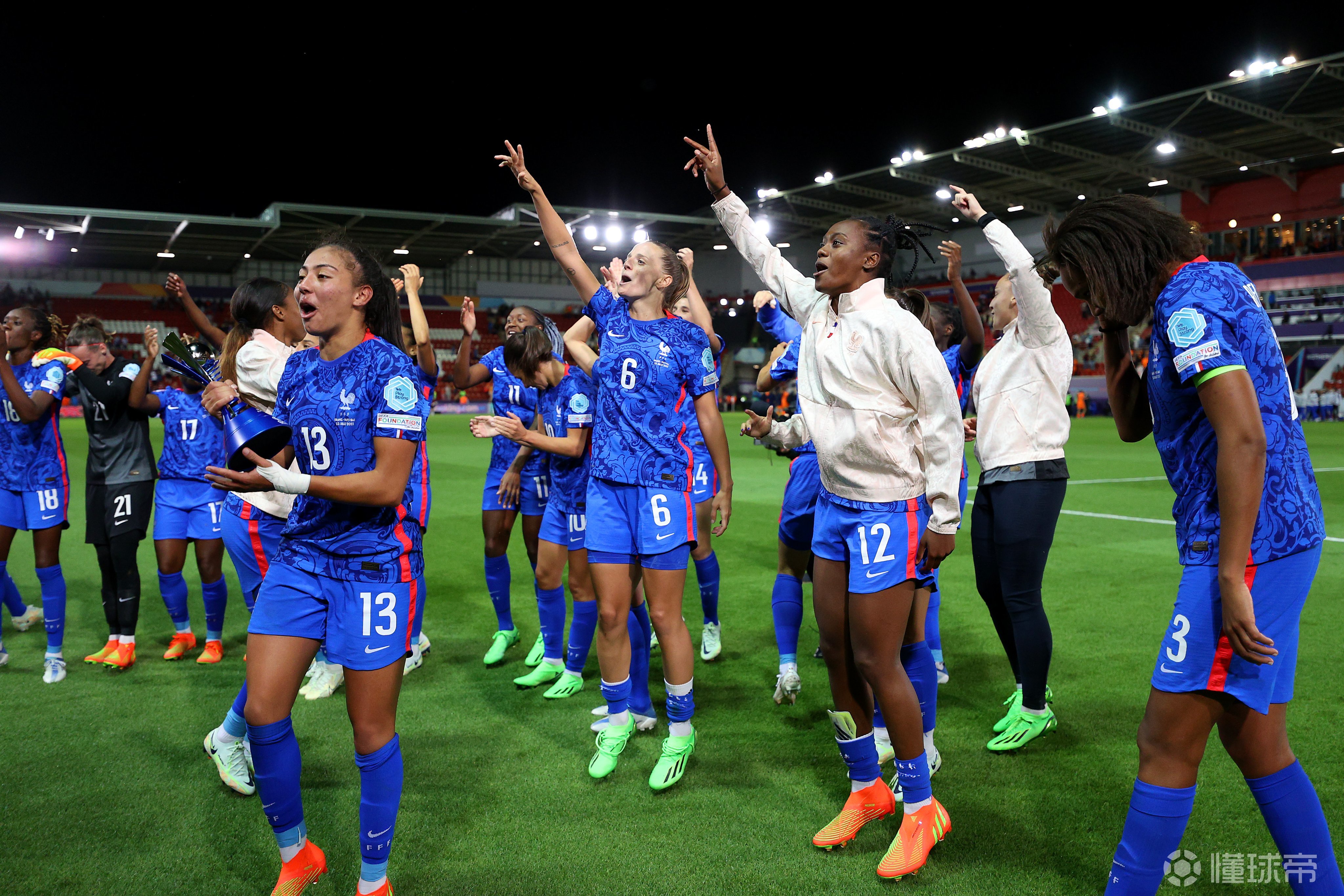 法国队鏖战德国队，安赛龙关键制胜