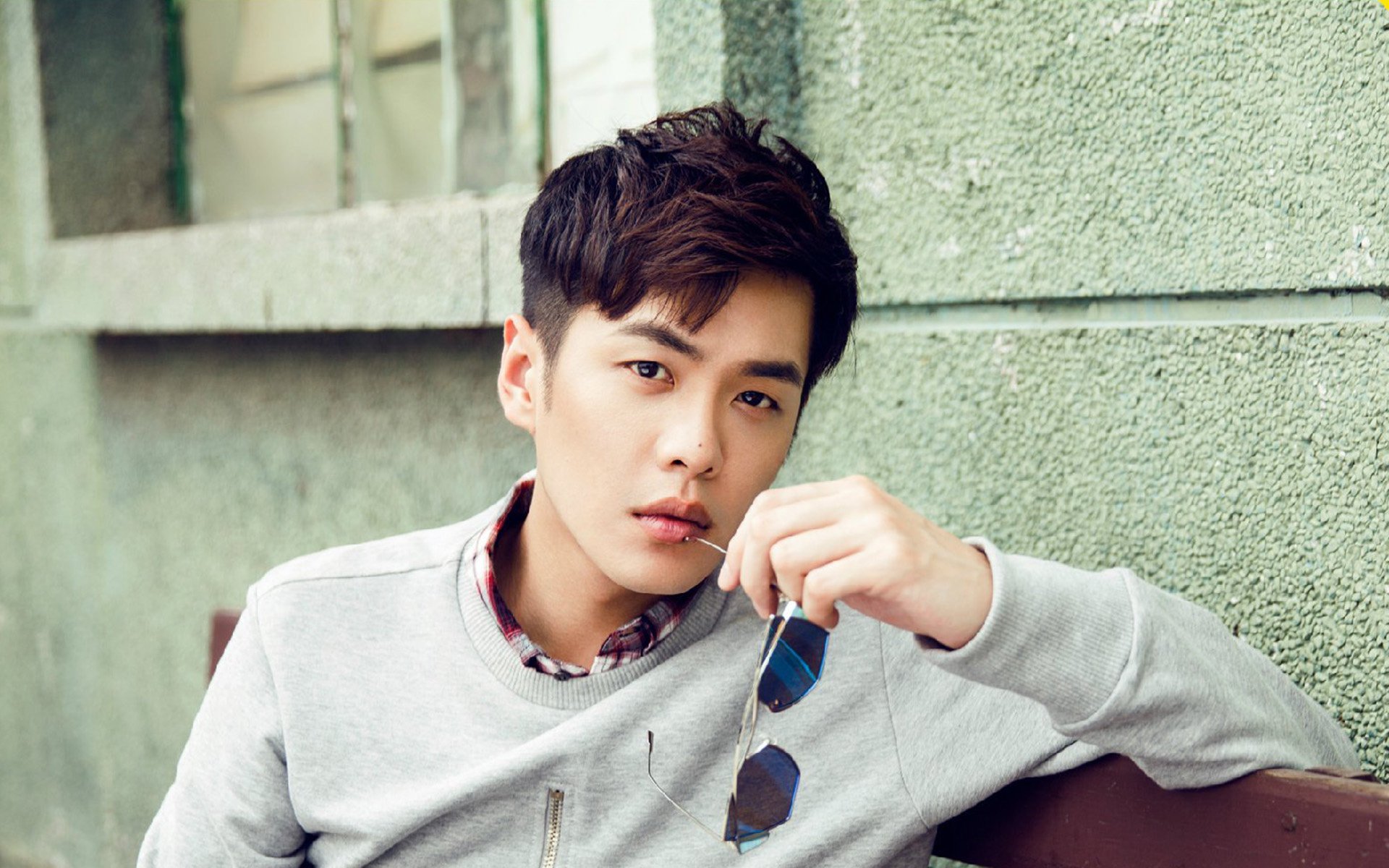 跨界交辉，萨内式进攻在F1争冠之夜的终极隐喻